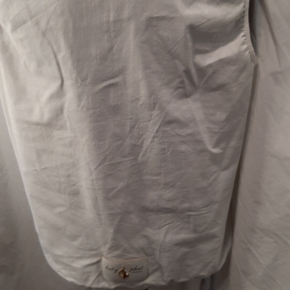 Top - Picture 2 of 10